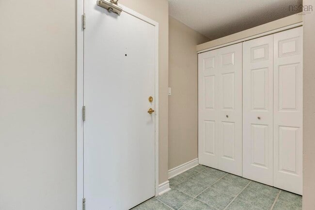 Photo - 64 Cumberland Dr