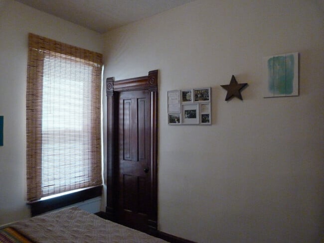 Photo - Cozy Cottage Close to Windsor Lake!