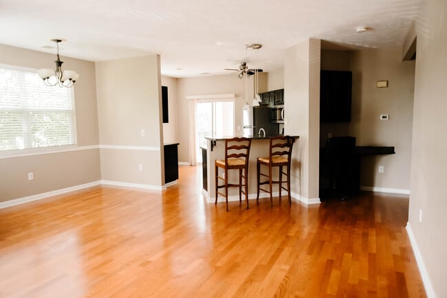 Photo - 1422 Eagle Pointe Dr Unit 1422