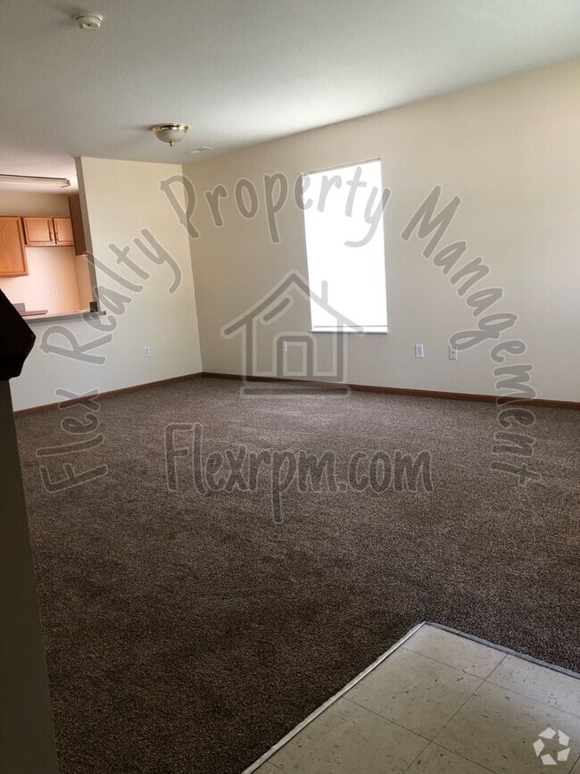 Building Photo - New on The Market....drive by today to tak... Rental