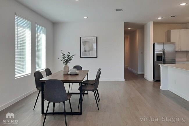 Photo - 10554 Ysasmendi Rdg