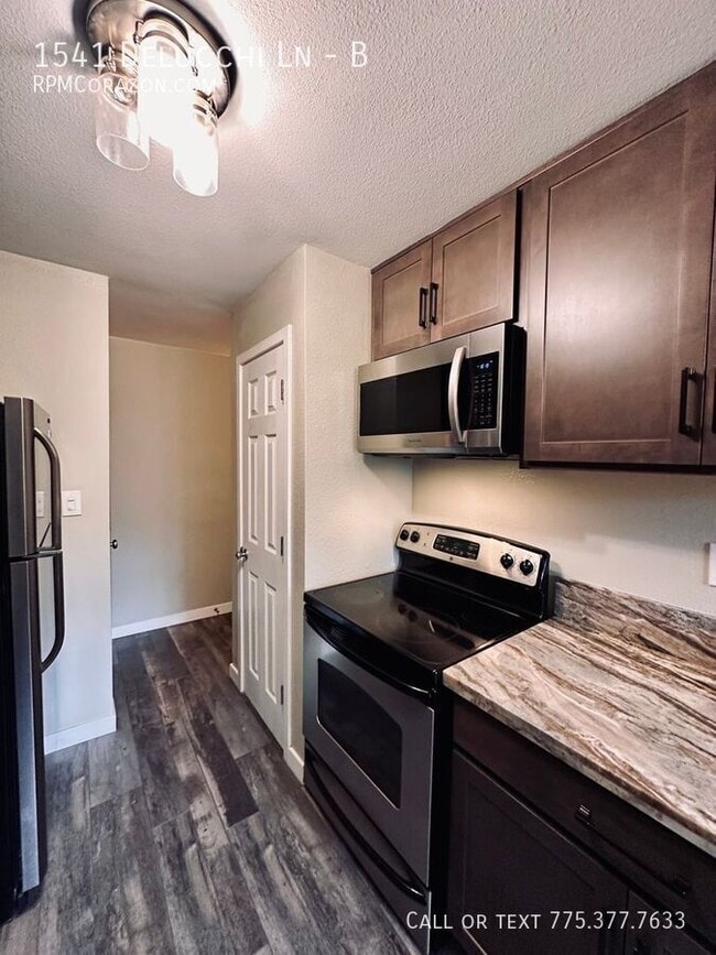 Photo - 1541 Delucchi Ln