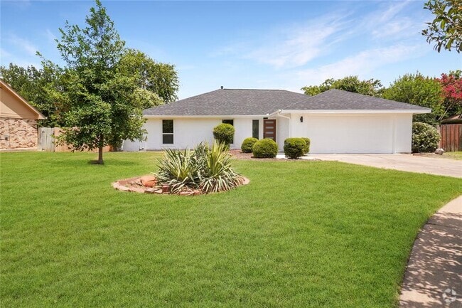 Building Photo - 12305 Rustic Manor Ct Rental