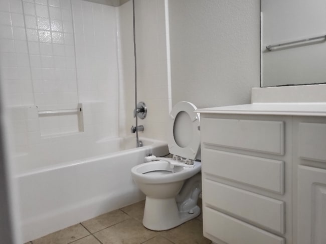 Photo - 501 Northridge St