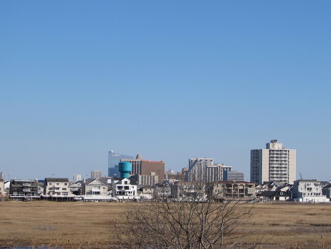 Photo - 410 N Wissahickon Ave