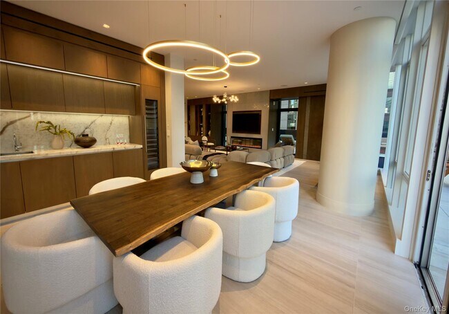 Photo - 18 W 53rd St Unit 18 B/C