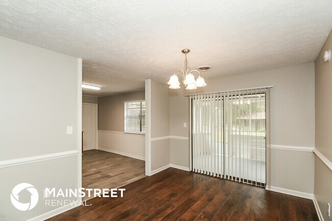 Photo - 155 Hunt Ridge Dr