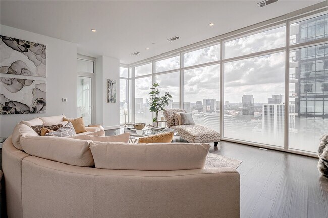 Photo - 4521 San Felipe St