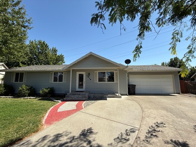 Building Photo - 1210 SE Colonial Dr Rental