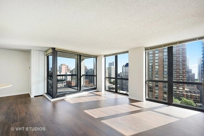 Photo - 1122 N Clark St Unit 1806