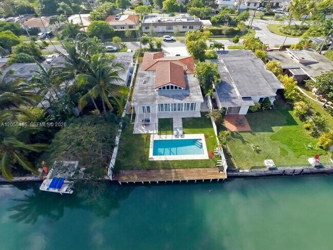 Photo - 1365 Daytonia Rd