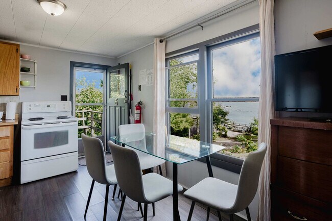 Photo - 100 Sand Bay Rd Unit ID1314745P