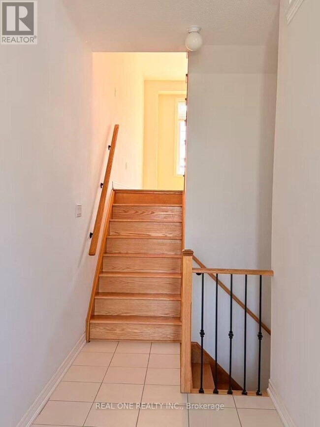 Photo - 115 Beechborough Cres