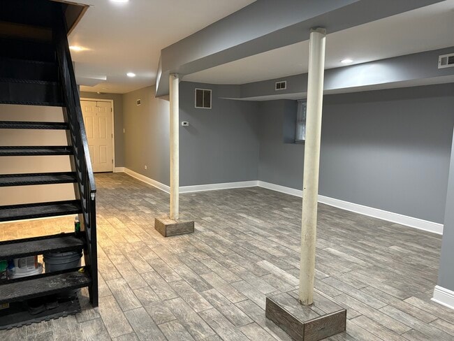 Photo - 522 N Troy St