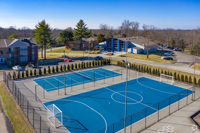 Sports Amenity Photo - Park At Hurstbourne