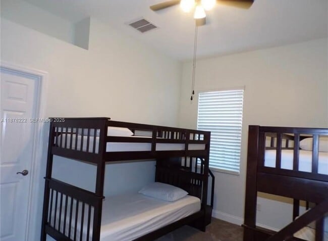 Photo - 309 Skylark Ln NW