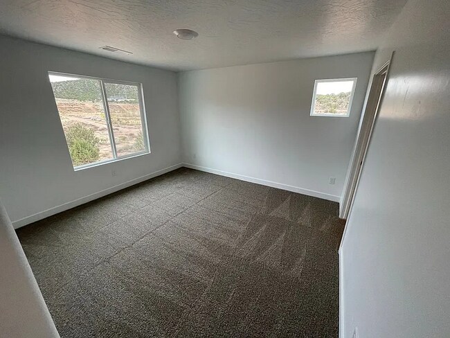 Photo - 2939 W LaGrand St