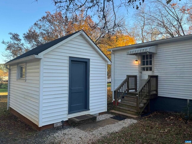 Photo - 1227 Blue Ridge Ave