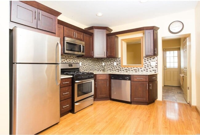 Building Photo - Spacious 3-Bedroom Home with Central Air, In-Unit Laundry and Patio