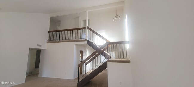 Photo - 611 Calle Del Sur