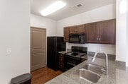 2BR, 2BA - 1134 SF