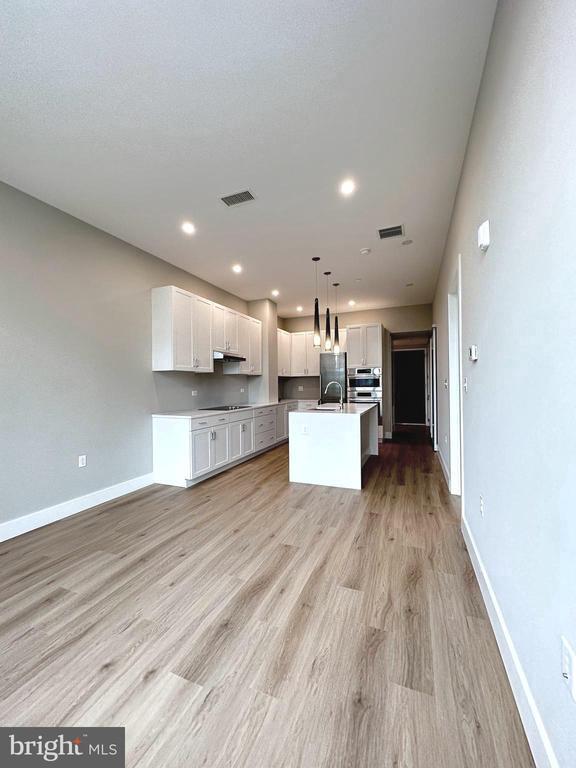 Building Photo - 801 N Fairfax St Unit 214