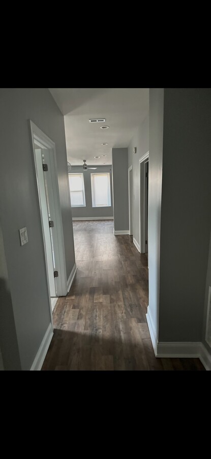 Photo - 10747 S Michigan Ave Unit Apartment B