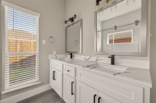 Photo - 6619 Misty Dale Dr