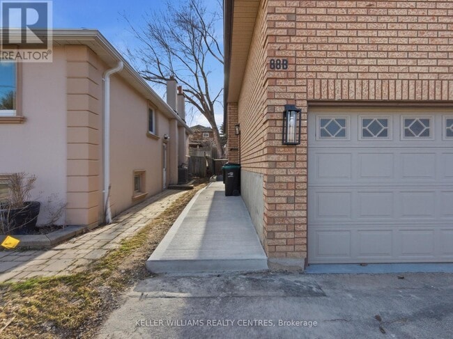 Photo - 88 Townsend Ave