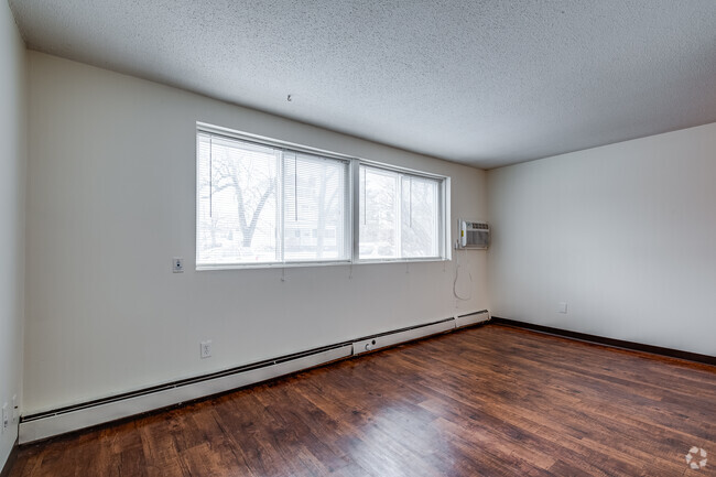 Interior Photo - 2600 Bryant Ave S Rental