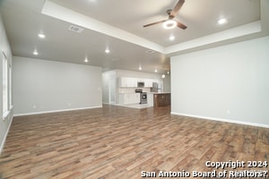 Photo - 3723 Commercial Ave