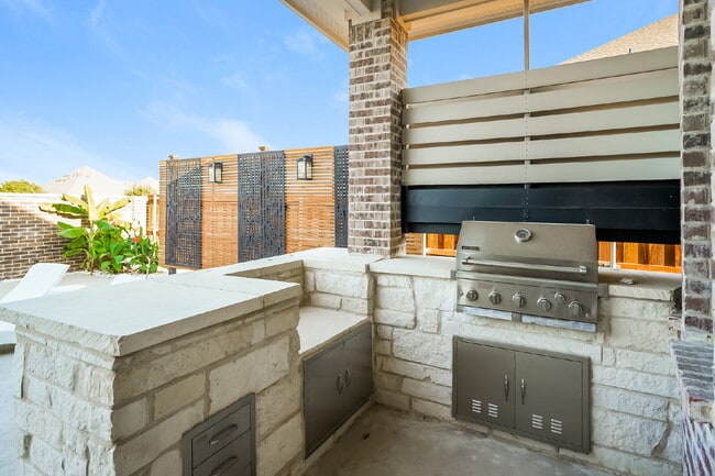 Photo - COMING SEPTEMBER - Spectacular Mansfield Retreat with Pool & Outdoor Kitchen!