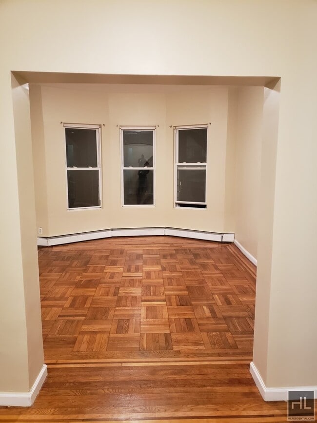 Building Photo - MELVILLE STREET Rental