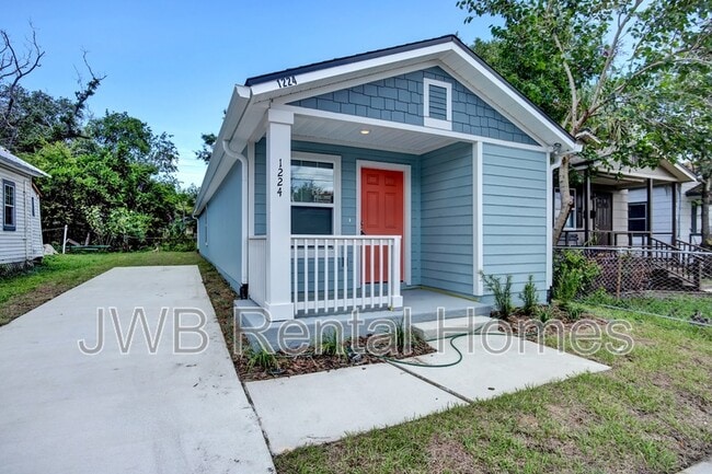 Building Photo - 1224 Weare St Rental