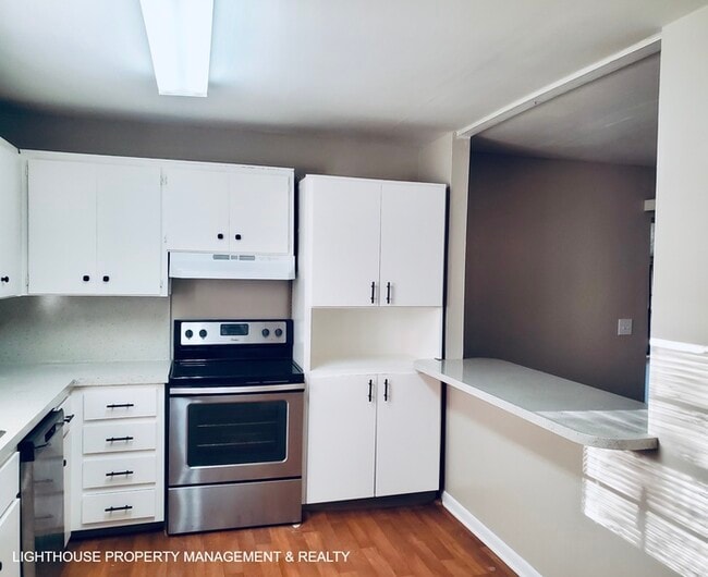 Photo - Cozy 2/1 duplex
