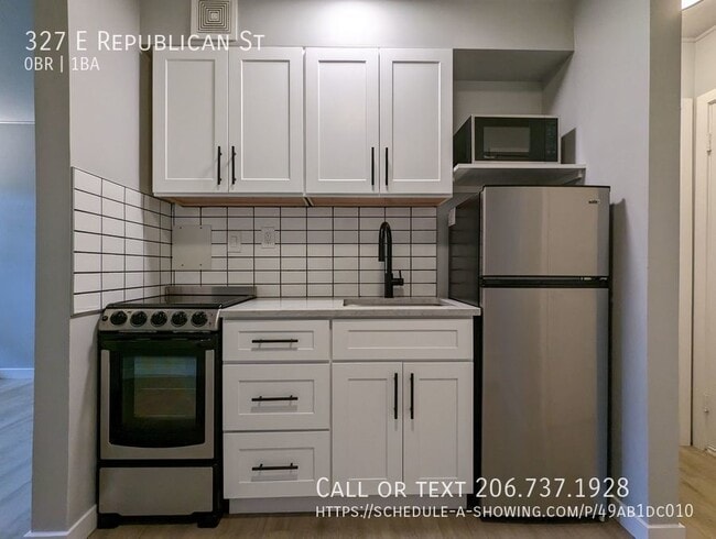 Building Photo - 327 E Republican St Rental