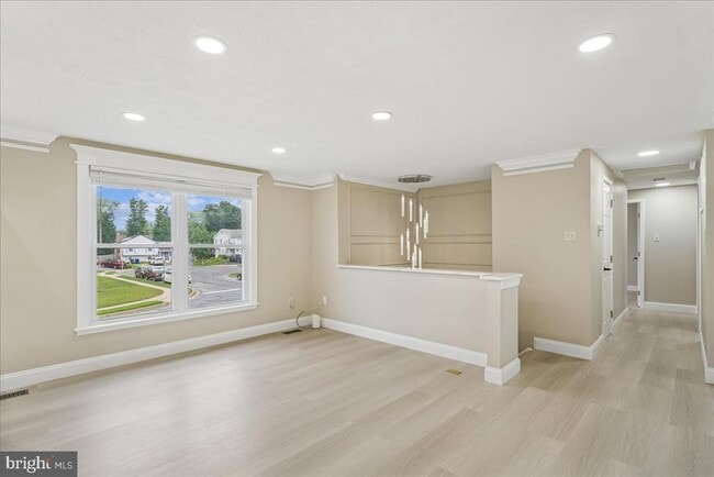 Photo - 1315 Danberry Dr