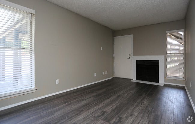 Blue Springs Apartments