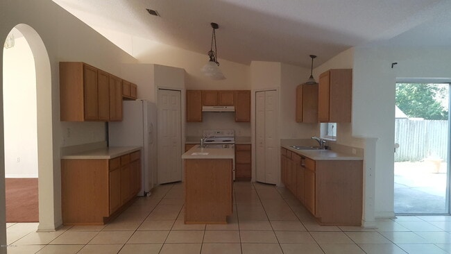 Photo - 1614 Guardian Dr