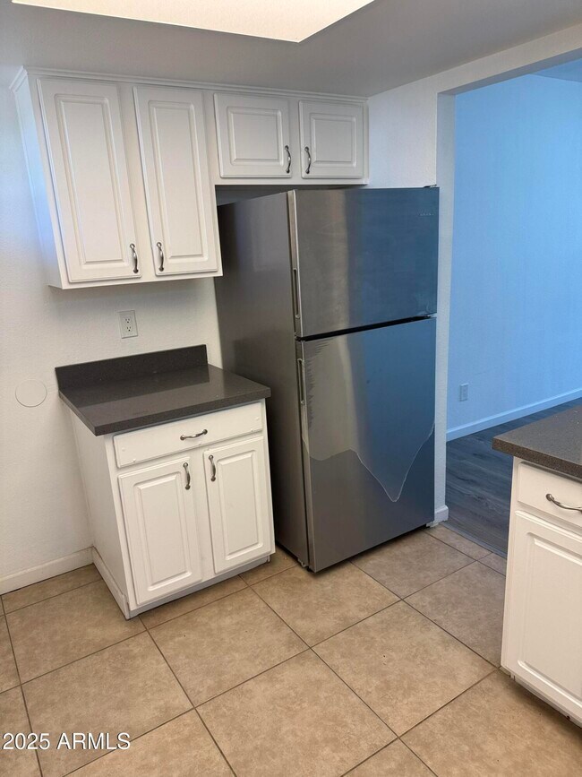Photo - 2028 W Lawrence Rd Unit 2