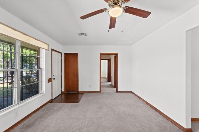 Photo - 241 W Rittenhouse St