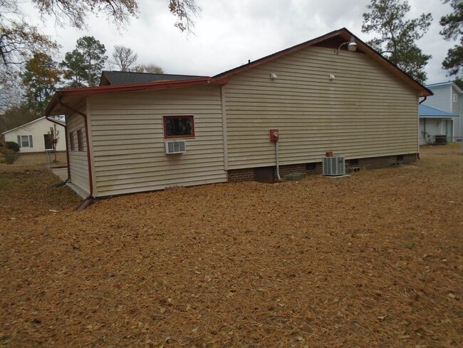 Photo - Charming 3 bedroom!