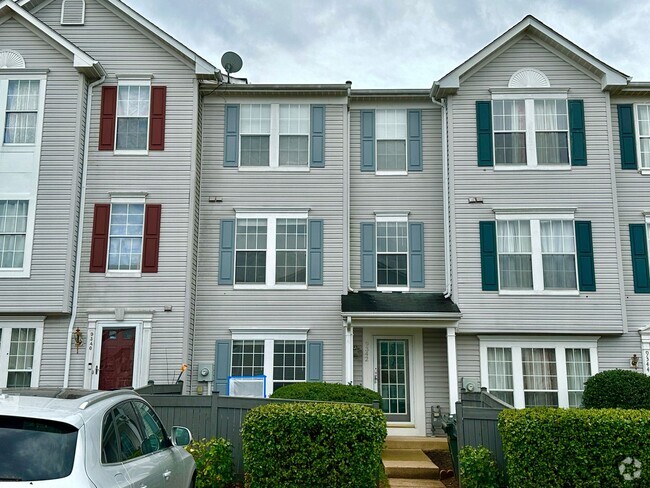 Building Photo - Great 3 level townhome in Wellington/Clove...