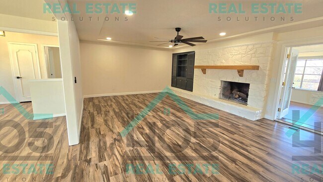 Photo - 3637 Sunvalley Dr Unit 3637 Sunvalley- A