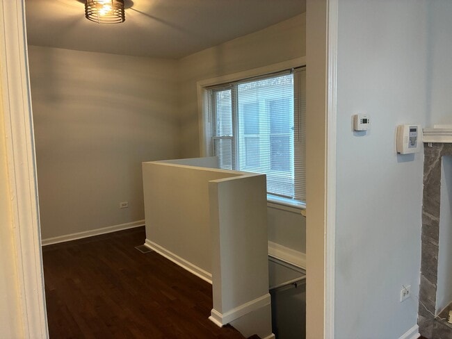 Photo - 8144 S Marshfield Ave Unidad 1