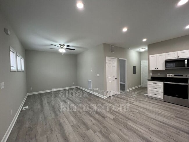 Photo - 2307 Owen St Unit Apt. A