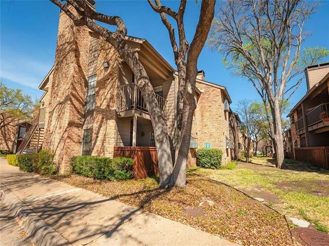 Building Photo - 15221 Berry Trail Unit 407