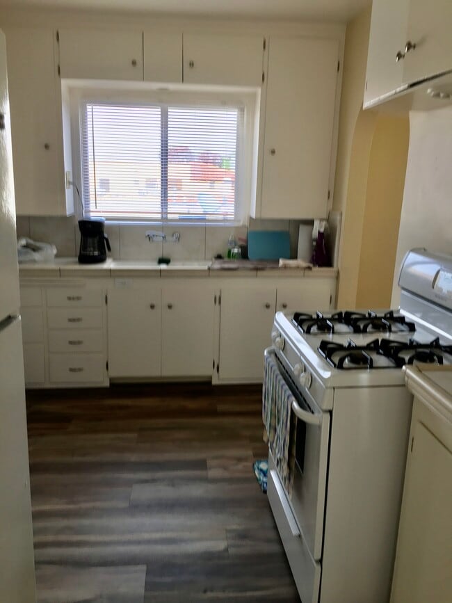 Photo - 235 Corona Ave Unidad 235 Corona Ave.