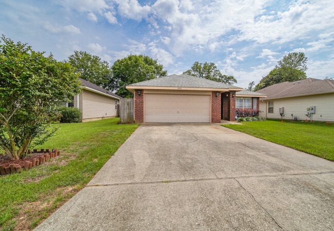 Photo - 552 Edith Ln