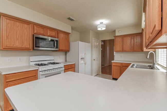 Photo - 13735 Branford Greens Dr